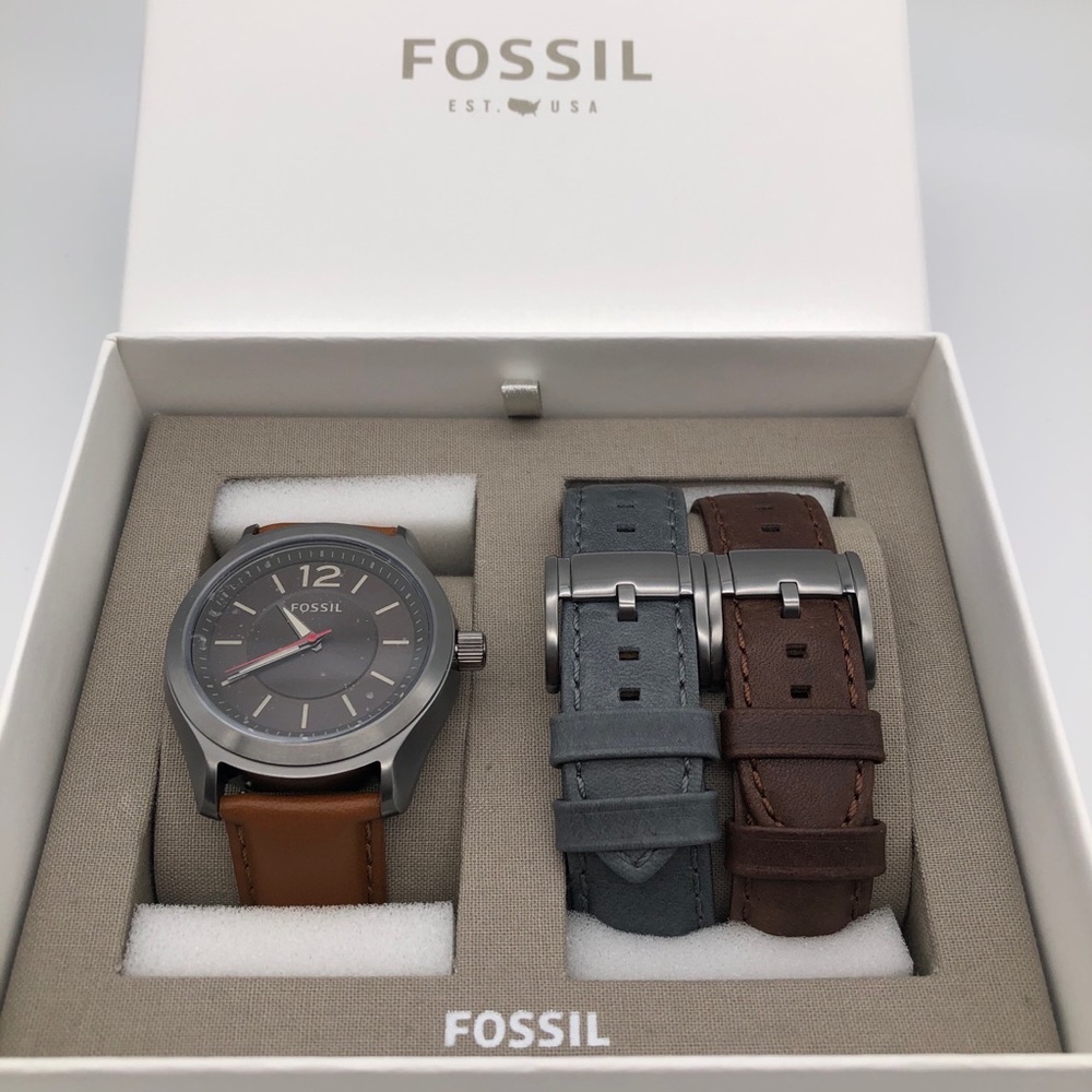 Fossil Editor Three-Hand Interchangeable Strap Box - Picture 9 of 9